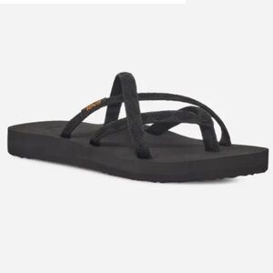 Teva Olowahu Black Flip Flops